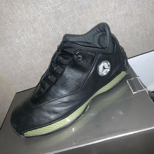 Air Jordan 18 low top chrome